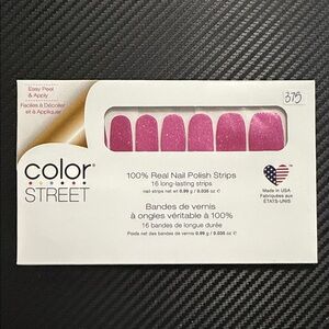 Color Street Sparkling Nail Polish Strips - Show Time